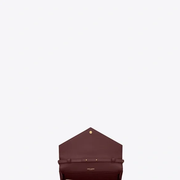 YSL AUTHENTIC medium sized gorgeous maroon color wallet on chain - Picture 2 of 12
